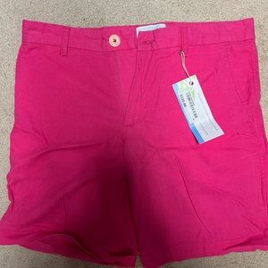 Pink line shorts - M - 9” inseam